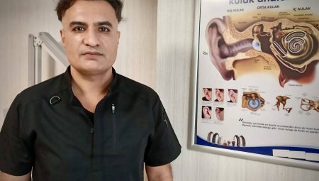 Dr. Kodaş, “Kepçe Kulak Tedavisinde Estetik Beklentiler Öne Çıkıyor”